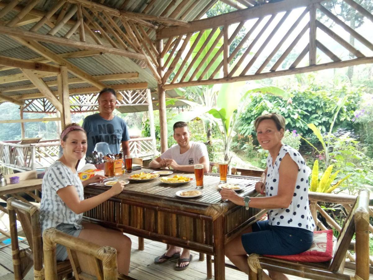 Homestay De Salak *